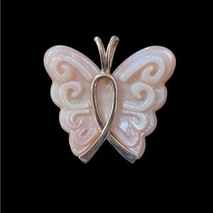 Butterfly Breast Cancer awareness necklace
Mother of pearl and Sterling silver